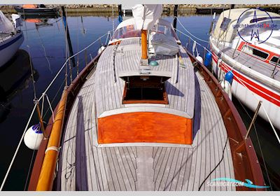 Rathje Holzyacht - Meisterstück Segelboot 1963, mit Nanni Diesel 4.150 HE motor, Deutschland