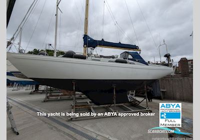 Rival 34 Segelboot 1974, mit Yanmar 3GM30 motor, England