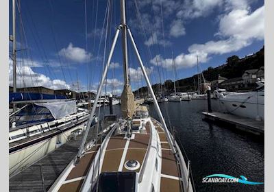 Rival 41 AC Segelboot 1980, mit Perkins Sabre Diesel motor, England