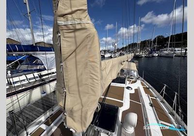 Rival 41 AC Segelboot 1980, mit Perkins Sabre Diesel motor, England