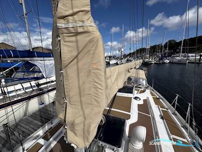 Rival 41 AC Segelboot 1980, mit Perkins Sabre Diesel motor, England