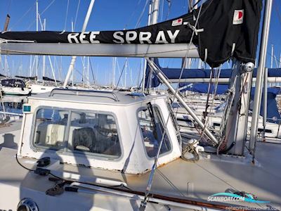 Roberts 40 Segelboot 2001, mit Ford 6 Cylinder motor, England