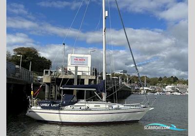 Sadler Yachts 32 Segelboot 1979, mit Beta Marine motor, England