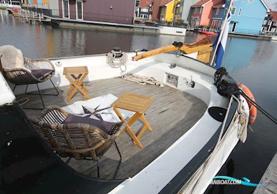 Skûtsje Segelboot 1915, mit Mercedes motor, Niederlande