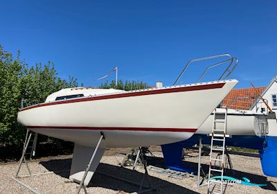 Solus Alta Segelboot 1982, mit Mercury 4 stroke motor, Dänemark