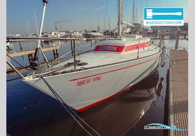 Standfast Loper 27 Segelboot 1976, mit Perkins 3 cylinder diesel motor, Niederlande