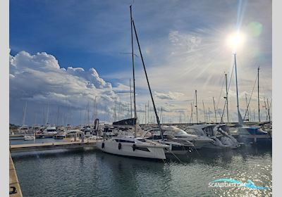Sunbeam 32.1 Segelboot 2024, mit Volvo penta motor, Spanien