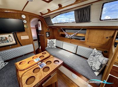 Teliga 30 Royale Segelboot 1988, mit Yanmar motor, England