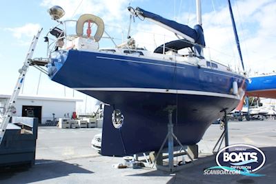 Trident Marine Warrior 35 Segelboot 1977, mit Lombardini 1404 motor, Frankreich