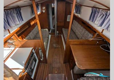 Victoria 30 Segelboot 1988, mit Yanmar 2GM20 motor, England