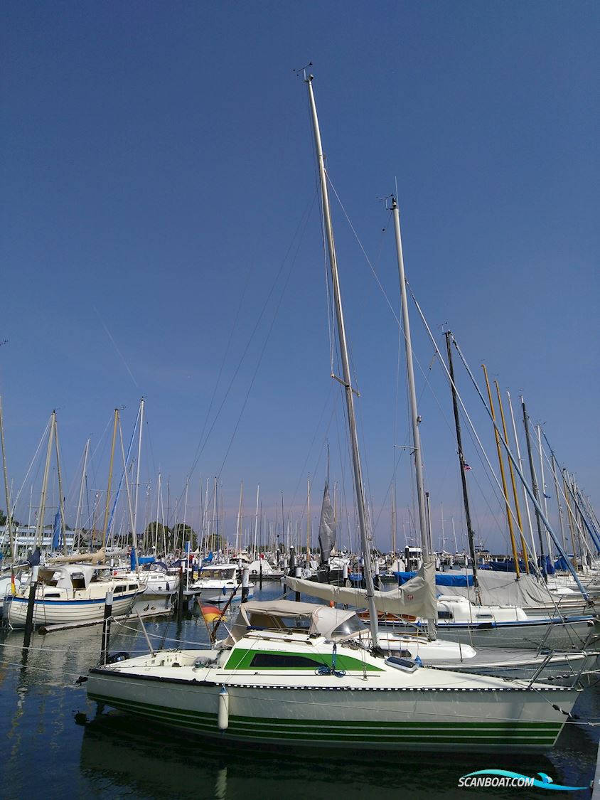 X-79 Segelboot 1985, mit Suzuki Sua DF5AL motor, Deutschland