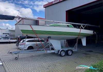 X-79 Segelboot 1985, mit Suzuki Sua DF5AL motor, Deutschland