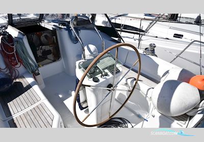 361 Oceanis Sejlbåd 2002, med Volvo Penta motor, Sverige