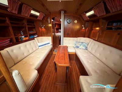 Aphrodite  42 Ketch Sejlbåd 1989, med Volvo Penta  MD31A motor, England