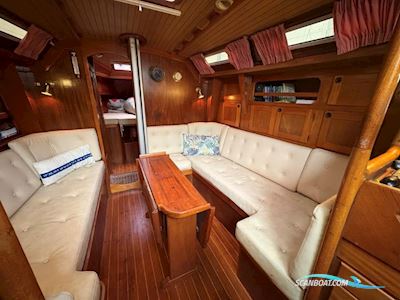 Aphrodite  42 Ketch Sejlbåd 1989, med Volvo Penta  MD31A motor, England