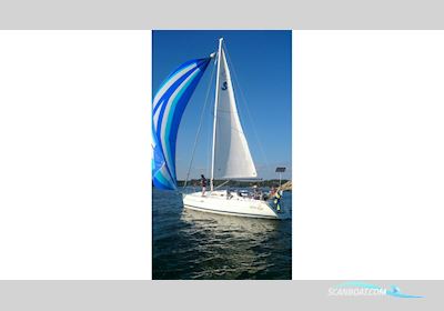 BENETEAU SEGELBÅTAR OCEANIS 323 Sejlbåd 2007, med Yanmar motor, Sverige