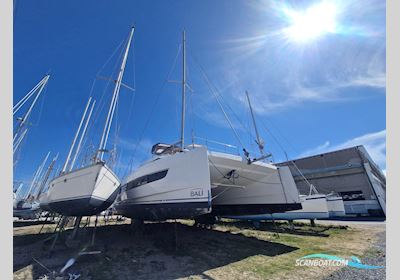 Bali 5.4 Sejlbåd 2022, med Bali motor, Frankrig