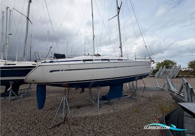Bavaria 32 Cruiser - Rätt Utrustning & Nyare Motor Sejlbåd 2003, med Vetus motor, Sverige