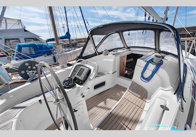 Bavaria 32 Cruiser Sejlbåd 2003, med Volvo Penta motor, Sverige