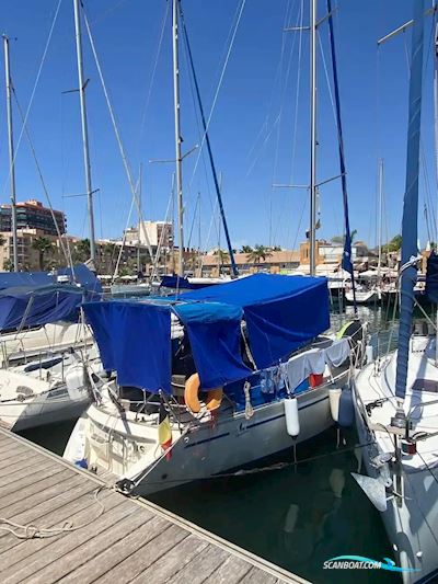 Bavaria 320 SL Sejlbåd 1991, med Volvo Penta motor, Spanien