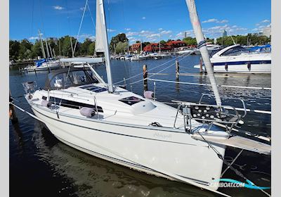 Bavaria 33 Cruiser Sejlbåd 2013, med Volvo Penta D-1 20 motor, Sverige