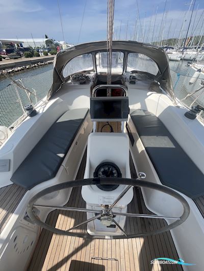Bavaria 33 crusier Sejlbåd 2015, med VOLVO PENTA motor, Kroatien