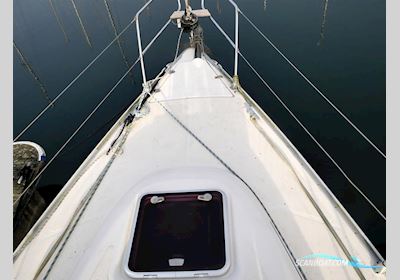 Bavaria 33 Sejlbåd 2005, med Volvo Penta D1-20 motor, England