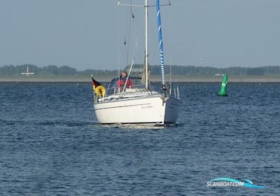 Bavaria 34-2 Sejlbåd 2000, med Volvo Penta MD20030 motor, Holland