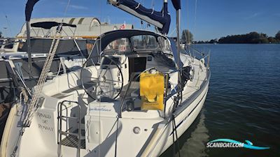 Bavaria 34-3 Sejlbåd 2000, med Volvo Penta motor, Holland