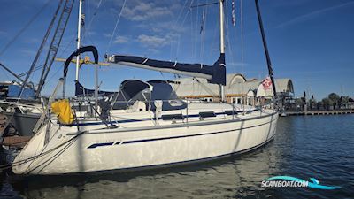 Bavaria 34-3 Sejlbåd 2000, med Volvo Penta motor, Holland