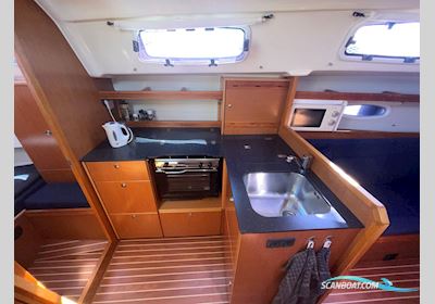 Bavaria 35 Cruiser Sejlbåd 2010, med Volvo Penta D1-30F motor, Danmark