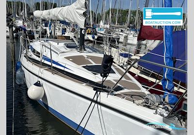 Bavaria 890 Sejlbåd 1983, med Volvo Penta motor, Holland