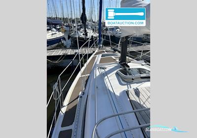 Bavaria 890 Sejlbåd 1983, med Volvo Penta motor, Holland