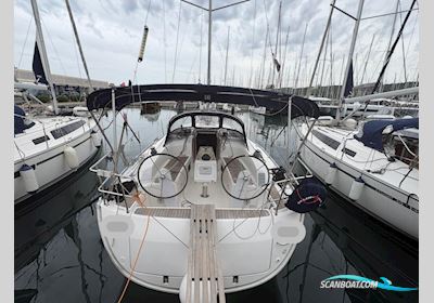 Bavaria Cruiser 34 Sejlbåd 2017, med VOLVO PENTA motor, Kroatien