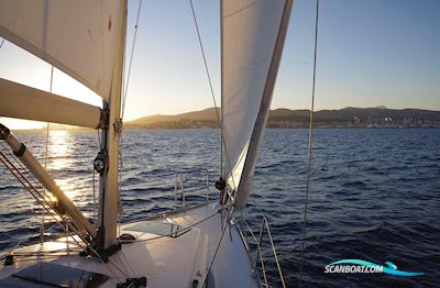 Bavaria Cruiser 34 Sejlbåd 2016, med Volvo Penta motor, Spanien