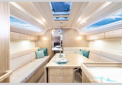 Bavaria Cruiser 37 SE Sejlbåd 2024, med Volvo Penta motor, England