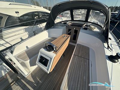Bavaria Cruiser 37 Sejlbåd 2025, med Volvo Penta motor, England