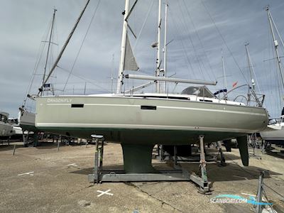 Bavaria Cruiser 37 Sejlbåd 2015, med Volvo Penta motor, England