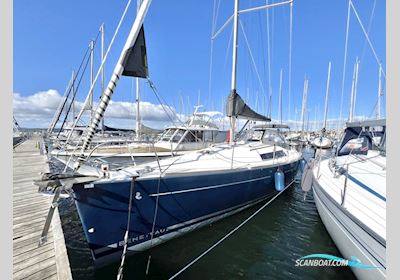 Beneteau 37 Sejlbåd 2009, med Yanmar 3YM30
 motor, Danmark
