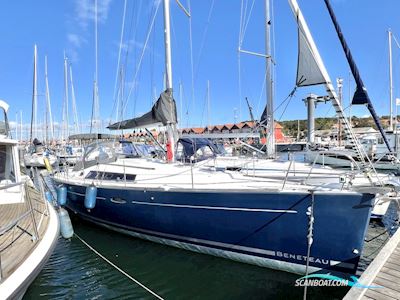 Beneteau 37 Sejlbåd 2009, med Yanmar 3YM30
 motor, Danmark