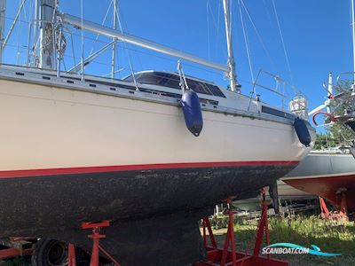 Beneteau Evasion 37 Sejlbåd 1982, med Craftsman (Mitsubishi-Basis) motor, Tyskland