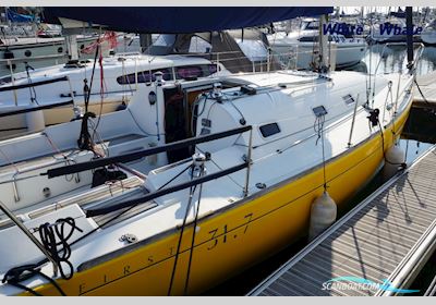 Beneteau First 31.7 Sejlbåd 2000, med Volvo Penta motor, Holland