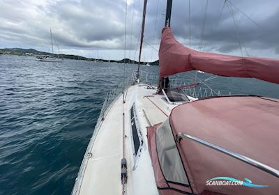 Beneteau First 35 Sejlbåd 1983, med Yanmar 3GM30F motor, Martinique