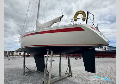 Beneteau First 35 Sejlbåd 1981, med Perkins motor, England