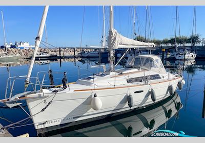 Beneteau Oceanis 31 Sejlbåd 2011, med Yanmar 3YM20 motor, Sverige