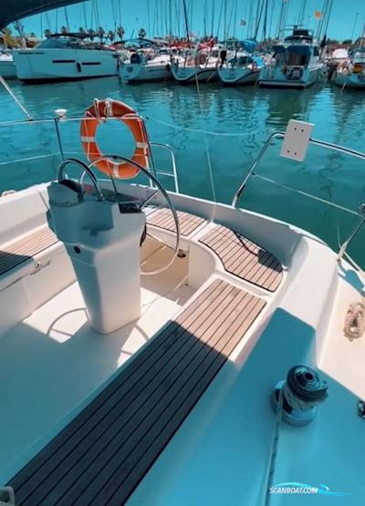 Beneteau Oceanis 311 Clipper Sejlbåd 2001, med Volvo Penta MD2020 motor, Spanien