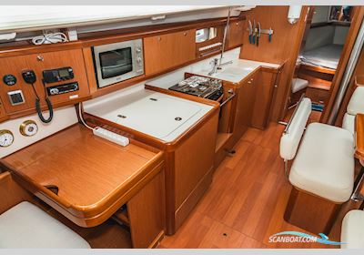 Beneteau Oceanis 43 Sejlbåd 2008, med Yamnar 54 hk motor, Sverige