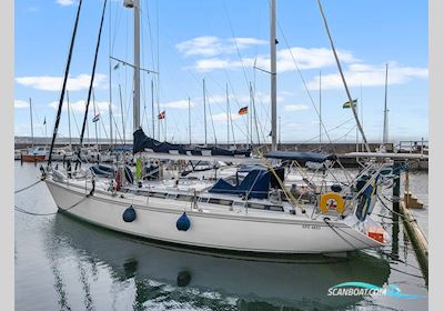 Chantiers Maritimes de Paimpol et Fécamp Via 52 Sejlbåd 1984, med Perkins Sabre motor, Sverige
