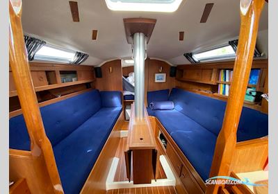 Comfortina 32 Sejlbåd 1987, med Volvo Penta 2002 motor, Tyskland