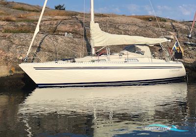 Comfortina 32 Sejlbåd 1984, med Volvo Penta motor, Sverige